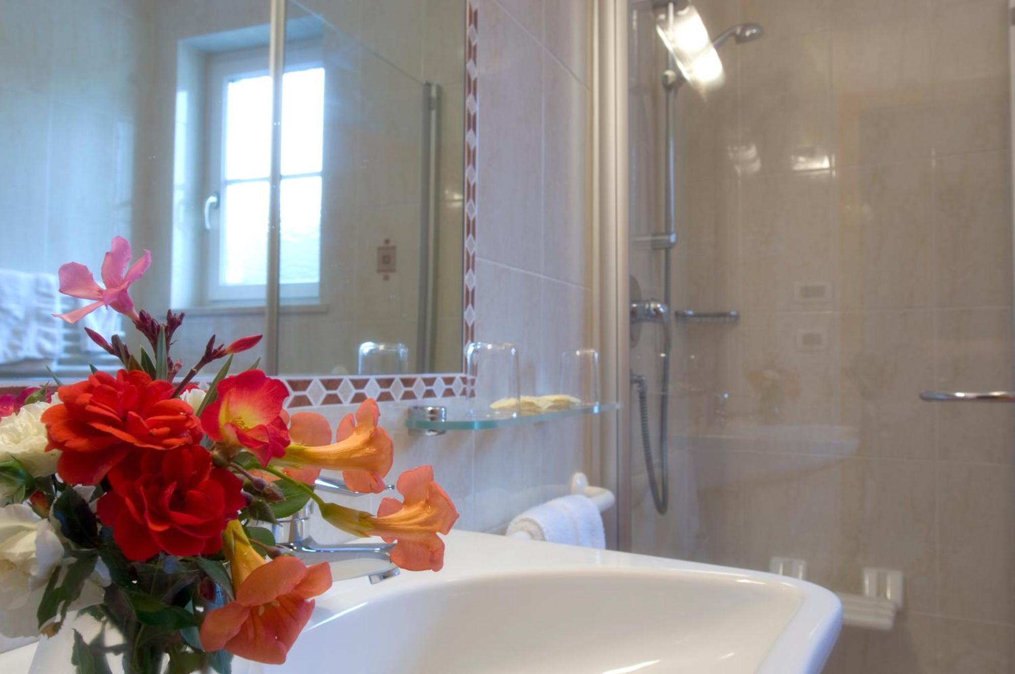 Hotel Loewenwirt Cermes Ngoại thất bức ảnh