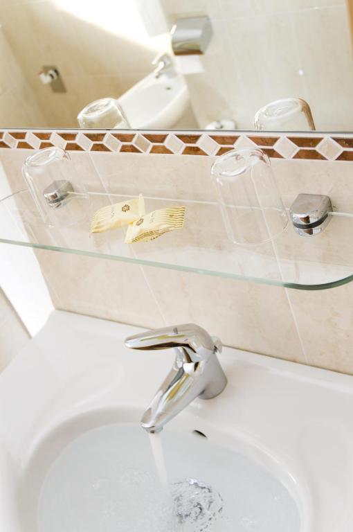 Hotel Loewenwirt Cermes Phòng bức ảnh